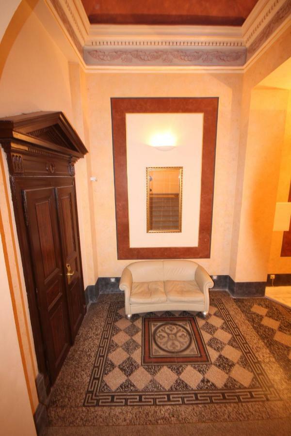 Apartment Halkova 5 Praha Eksteriør bilde