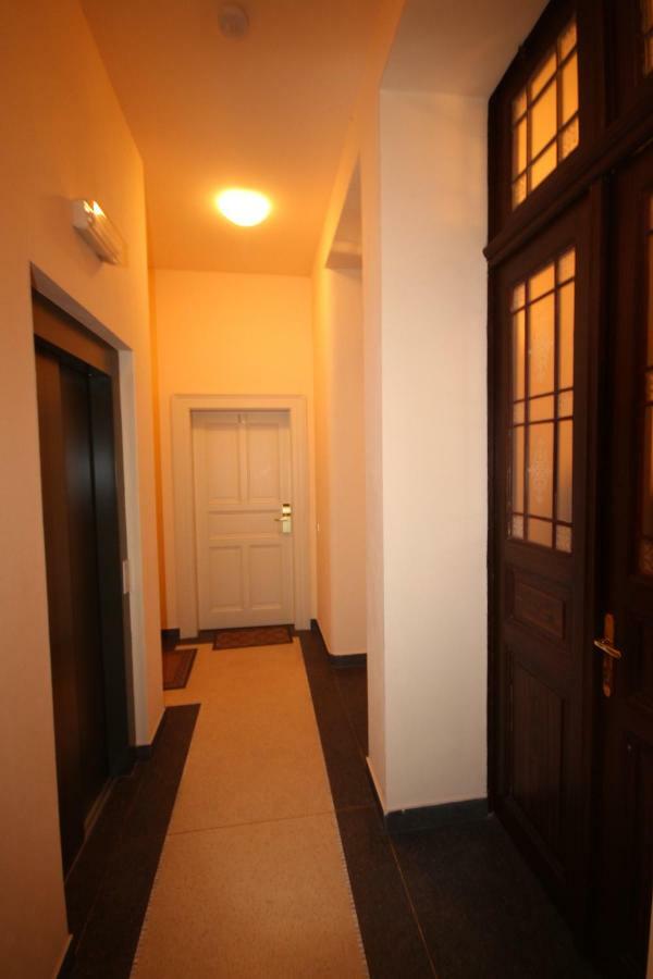 Apartment Halkova 5 Praha Eksteriør bilde