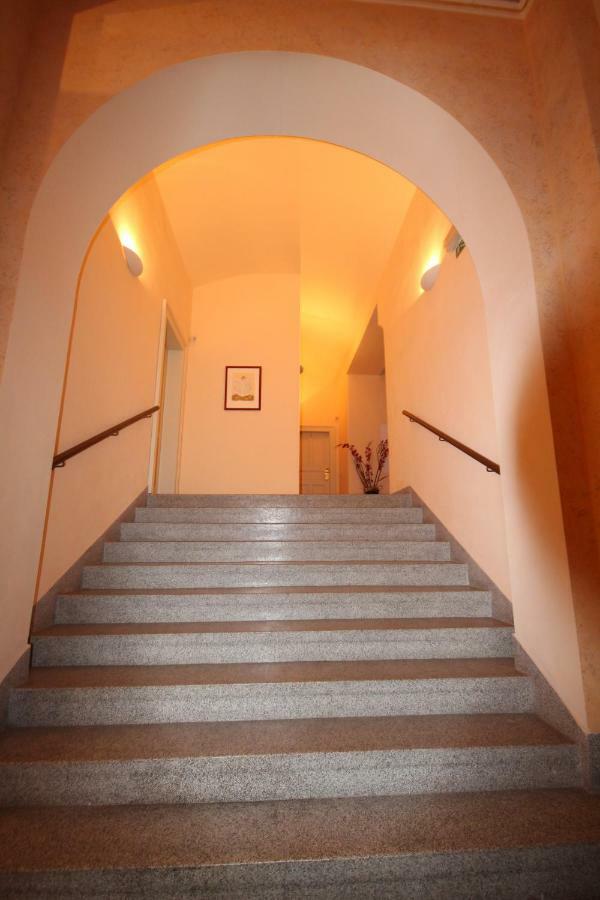 Apartment Halkova 5 Praha Eksteriør bilde