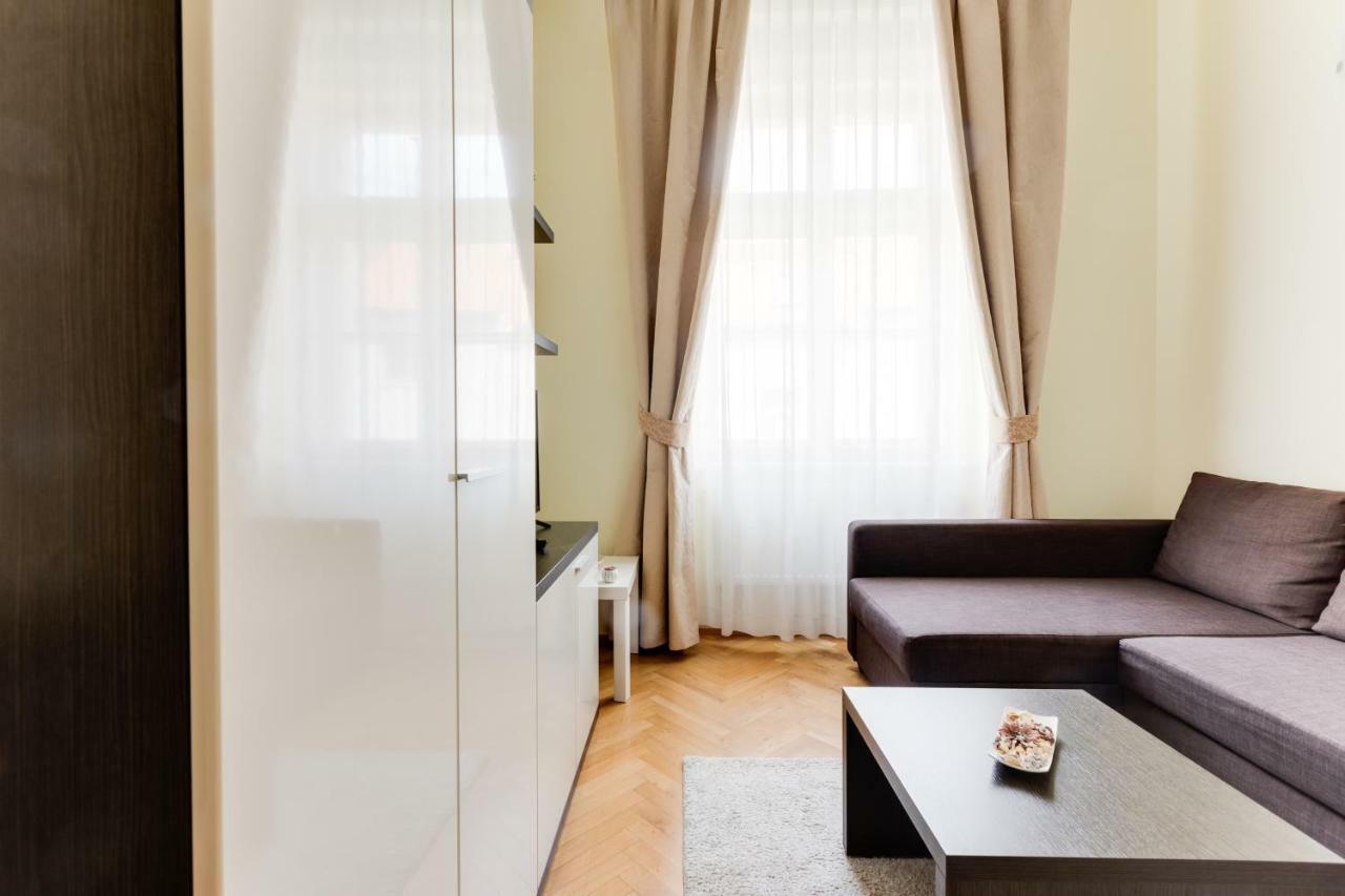 Apartment Halkova 5 Praha Eksteriør bilde